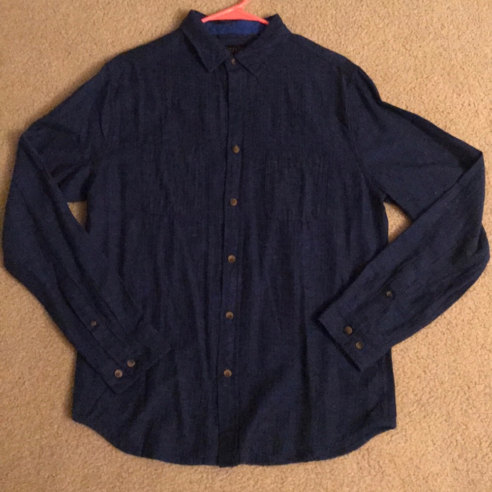 Men’s Button Down
